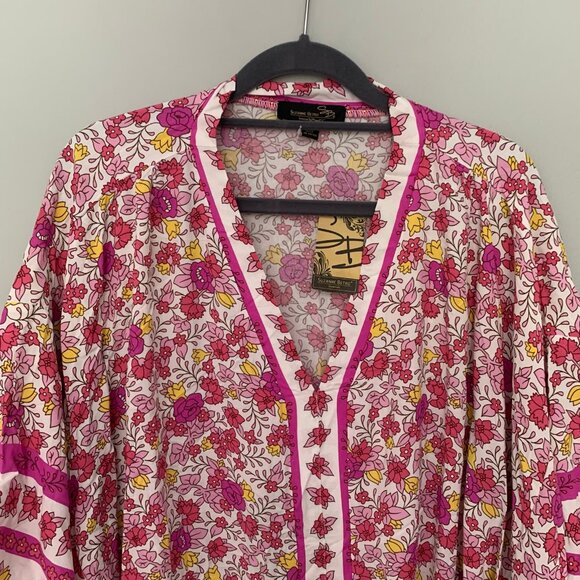 NEW Suzanne Betro pink floral v-neck mixed print lightweight pullover shirt top - Picture 4 of 10
